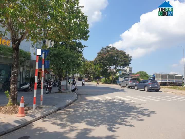 Ảnh Bán đất Phố Trạm Long Biên 60 m2 * MT 4 m * 4 tỷ 35 Sổ đỏ đẹp Ngõ thông Ô tô vào đất 0