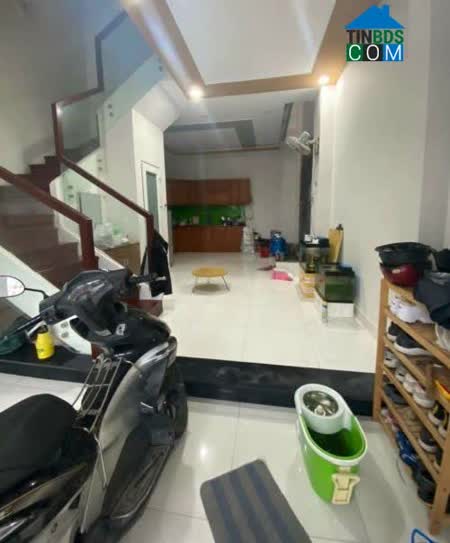 Ảnh Chính chủ cần bán nhà gần đường Phạm Văn Đồng, Thủ Đức. 0