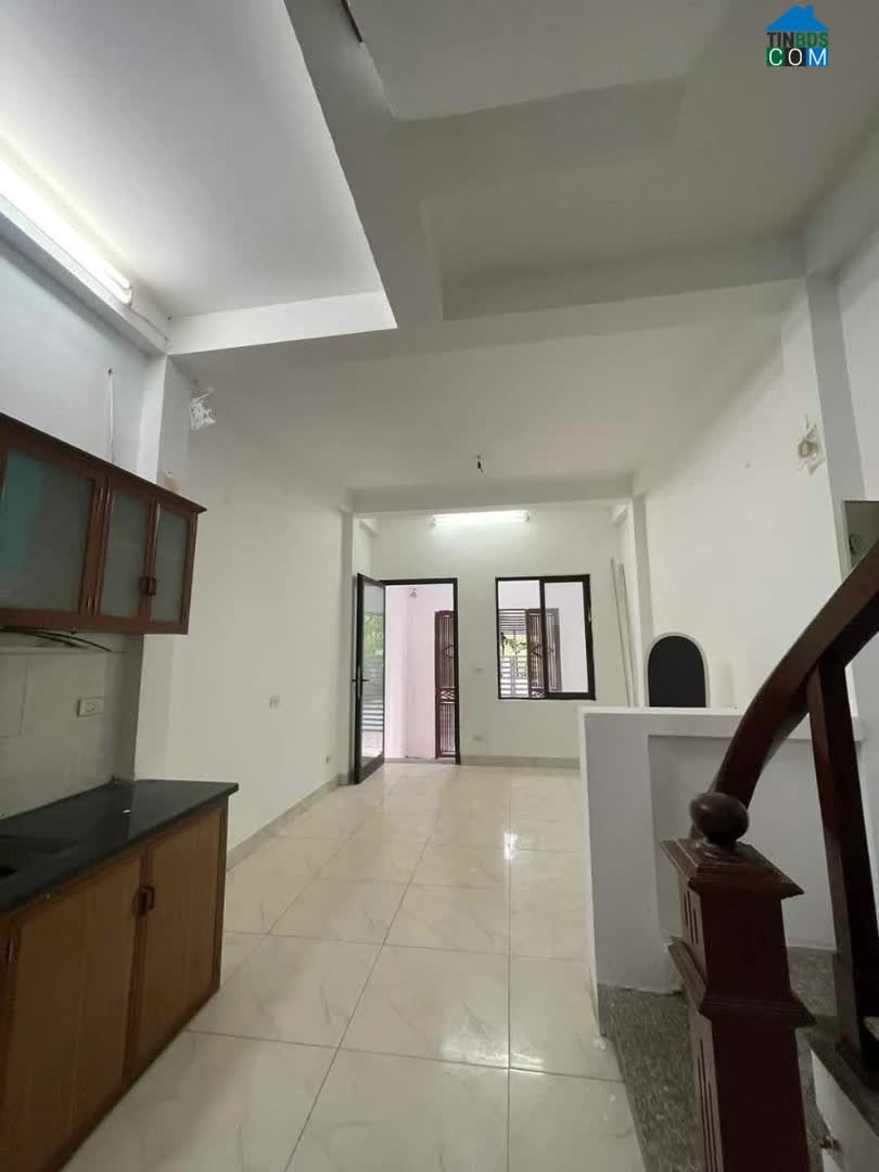 Ảnh Bán nhà Ngọc Thụy, Long Biên 45m Lô góc Ô tô đỗ cửa 2 tỷ 0