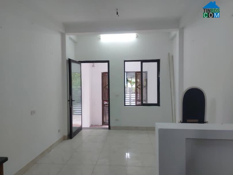 Ảnh Bán nhà Ngọc Thụy, Long Biên 42m Lô góc Ô tô đỗ cửa 2 tỷ 0