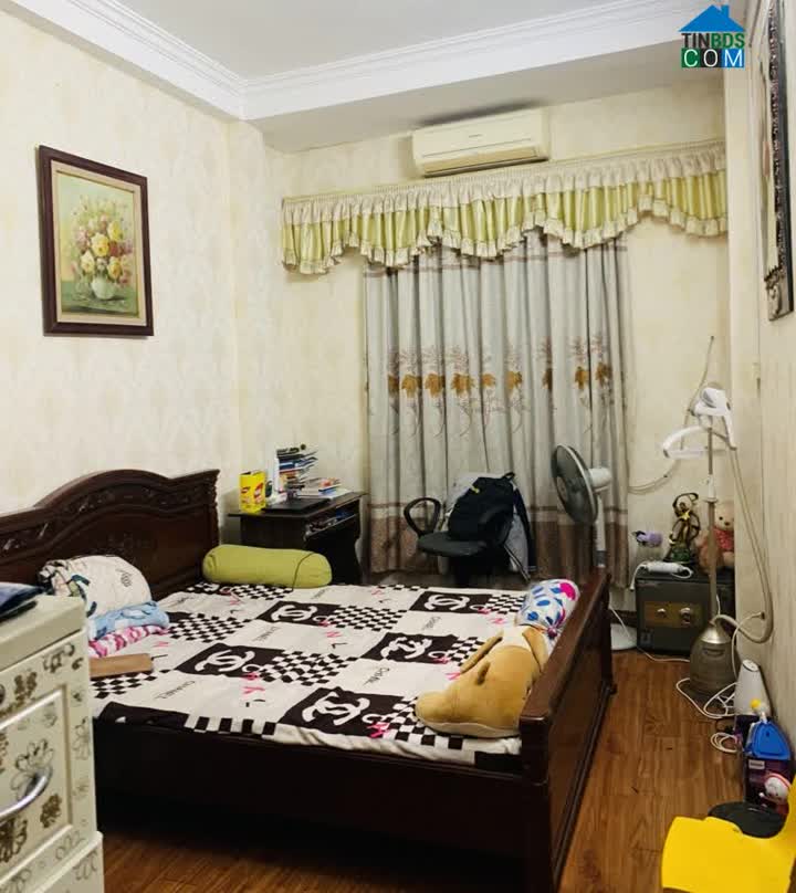 Ảnh Bán nhà Tây Sơn, Đống Đa, dân xây, gần phố, 32m2x4 tầng, chỉ 3 tỷ 0