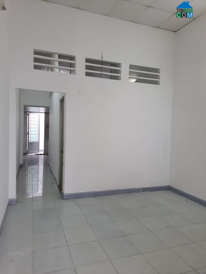 Ảnh Bán nhà tiện xây lại 4 x 19 Lũy Bán Bích Tân Phú nhỉnh 6 tỷ 0