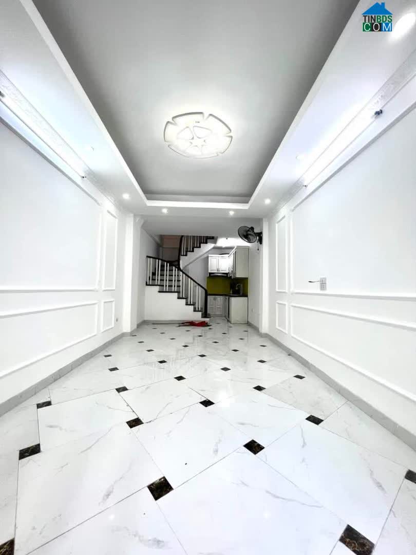 Ảnh Bán nhà ngõ 188 Vương Thừa Vũ , ô tô 5 tạ ,ở , kinh doanh tốt 0