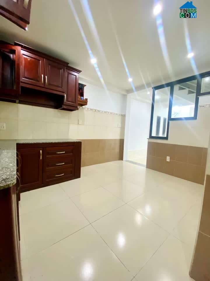 Ảnh Bán nhà hxh 536 Âu Cơ P10 Tân Bình 4 tầng đúc thật khu yên tĩnh giá 5  tỷ 9 0