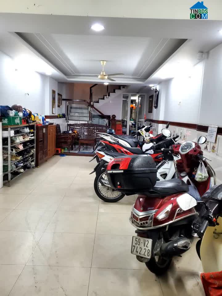 Ảnh Nhà Hẻm Xe Hơi Cống Lở- 4x18.5- 5 Tầng-Chủ Nhiệt Bán- Đang Vay Bank 4 Tỷ-Bán 8.5 Tỷ 0