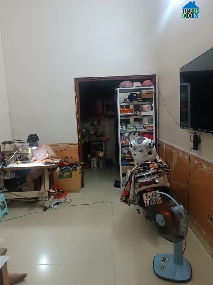 Ảnh Bán nhà ngõ 129 Trương Định, dân tự xây, chắc chắn, thoáng trước sau, 33m2, giá chào 2.3 Tỷ. 0