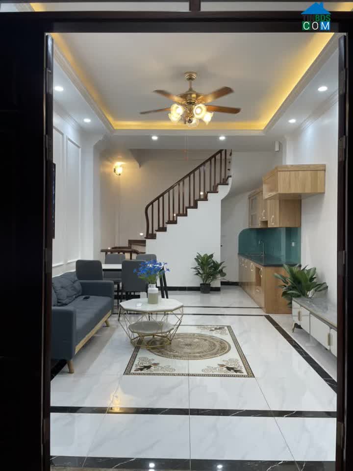 Ảnh 3.6 tỷ full nội thất ngõ thông nhà Phúc Đồng Long Biên 35Mx5T gần ô tô. 0