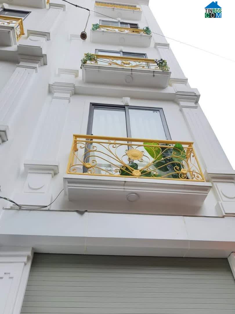 Ảnh Hoàng Quốc Việt  ô tô tránh dừng đỗ 24h, thang máy KD VP-SPA, 20m ra phố, 72m-11.5 tỷ 0