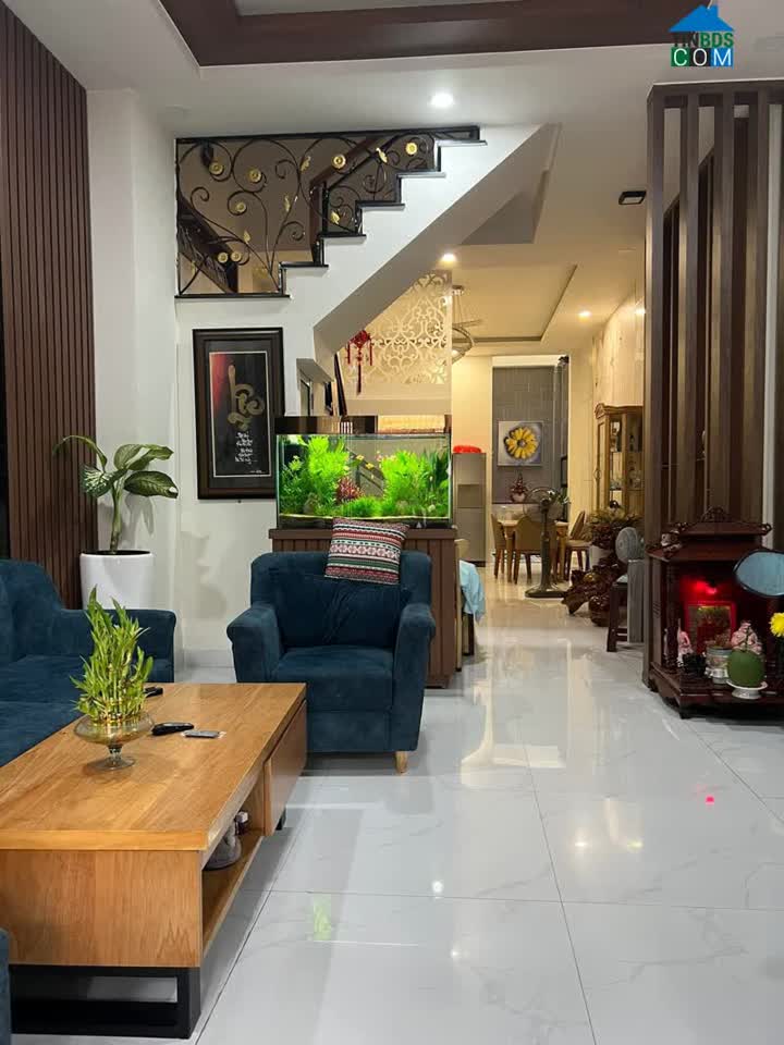 Ảnh Chính Chủ Cần Bán, Nhà Ni Su Huỳnh Liên 4.2 X16.5m ,4 Lầu ,Hẻm Vip 7M Thông .Chỉ 11 Tỷ 0