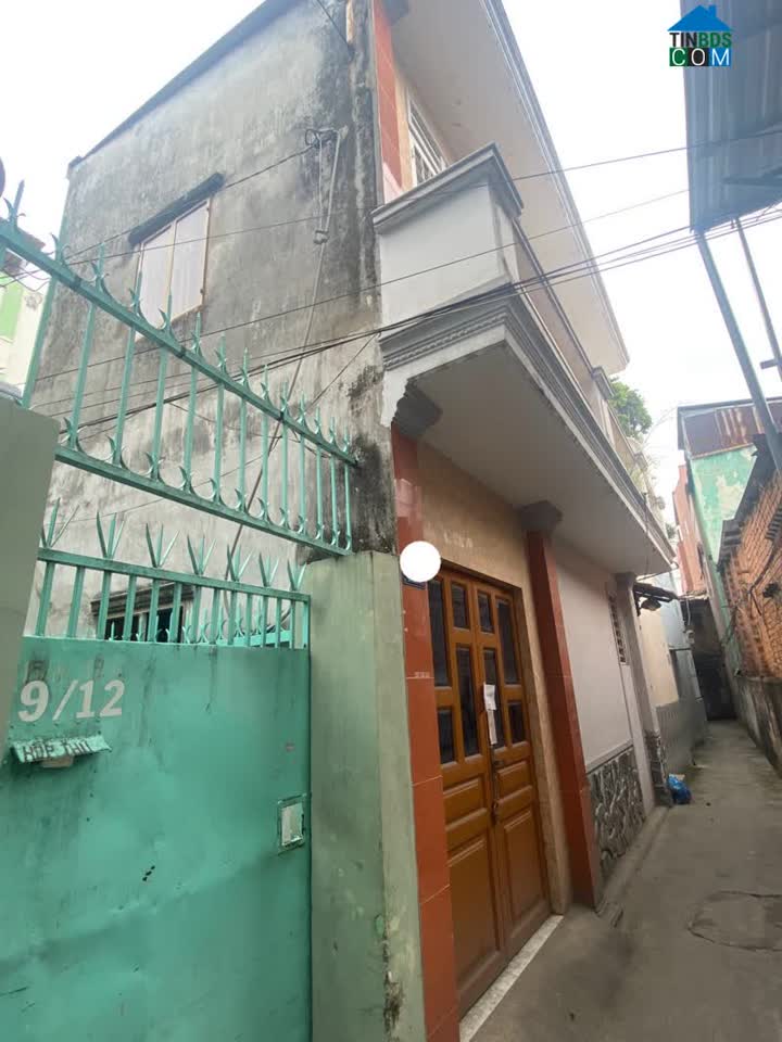 Ảnh Hiếm. Nhà nhỏ 2.2 tỷ ngay chợ Thủ Đức. DT 28m2 hoàn công 2 tầng 0