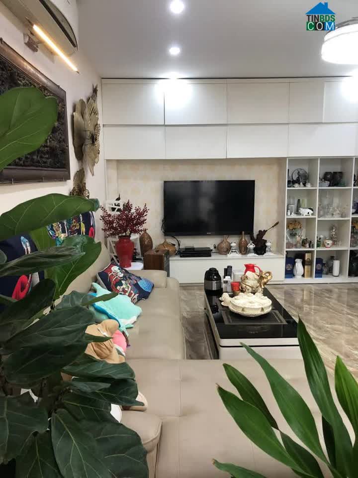 Ảnh Bán nhà phố Nguyễn Sơn, lô góc thoáng sáng, ngõ rộng ba gác vào nhà, diện tích 36m2, giá 4.5 tỷ 0