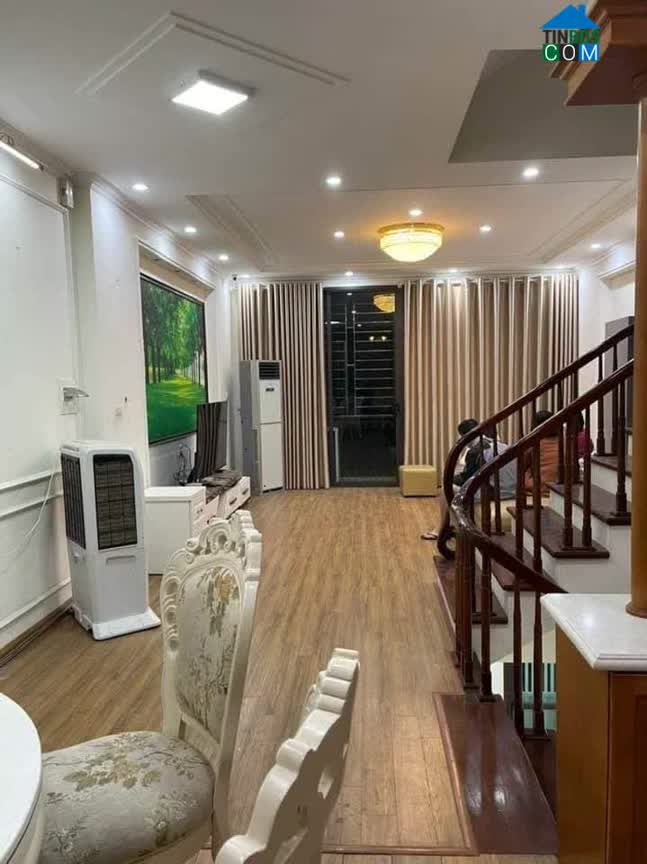 Ảnh Bán nhà Hào Nam 40m2 giá 4 tỷ, cạnh HV Âm Nhạc, để lại nội thất 0