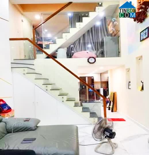 Ảnh Bán nhà hẻm xe hơi Phạm Văn Hai, Tân Bình, 3 Tầng, 42m2, tuyệt đẹp ở ngay 0