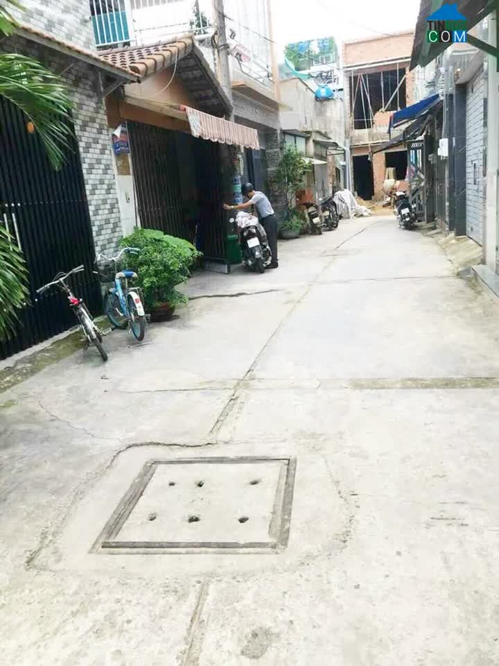 Ảnh Hẻm Xe Hơi - Nhà Sát Mặt Tiền Quận 12 - Ngay Hiệp Thành City, 80m2, 3 Pn, Nhỉnh 4 Tỷ. 0