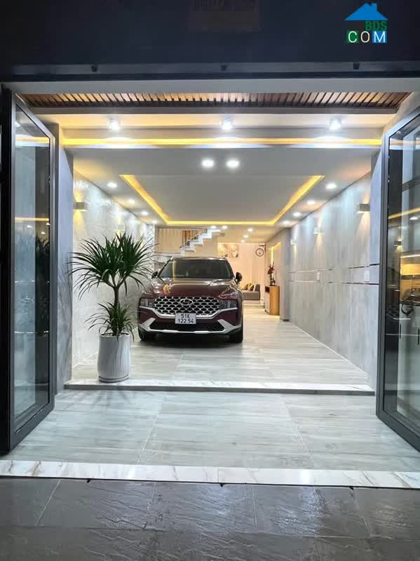 Ảnh Bán Nhà Đường Phạm Văn Bạch- Phường 15- Tân Bình- Phân Lô Hai Mặt Tiền- 89m2- Giá 8,6 Tỷ. 0