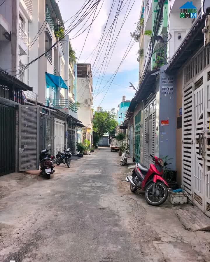 Ảnh Gò Vấp,  nhà đẹp lộng lẫy, đúc 3 tầng BTCT vào ở liền, ngang khủng 4,5m, chỉ 4,8 tỷ. 0