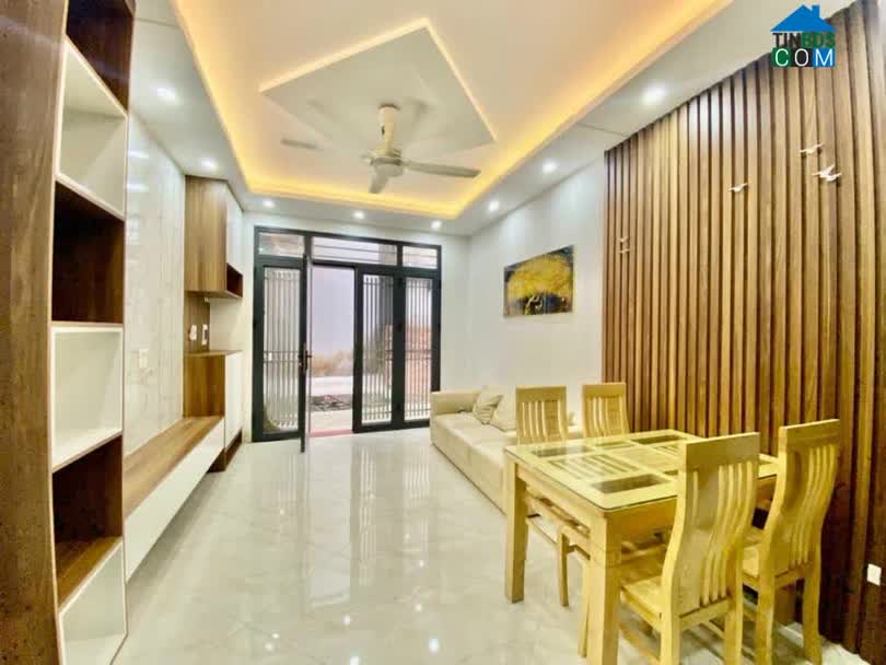 Ảnh Bán Nhà CMT8 Tân Bình, 65M2 Nở Hậu, 3 Tầng, HXH Thông, Giá 4.4 Tỷ 0