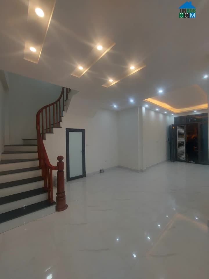 Ảnh Nhà Hiếm Đê La Thành (nhỏ), Đống Đa, 53m2 x 5 tầng Chỉ 4.9  tỷ 0