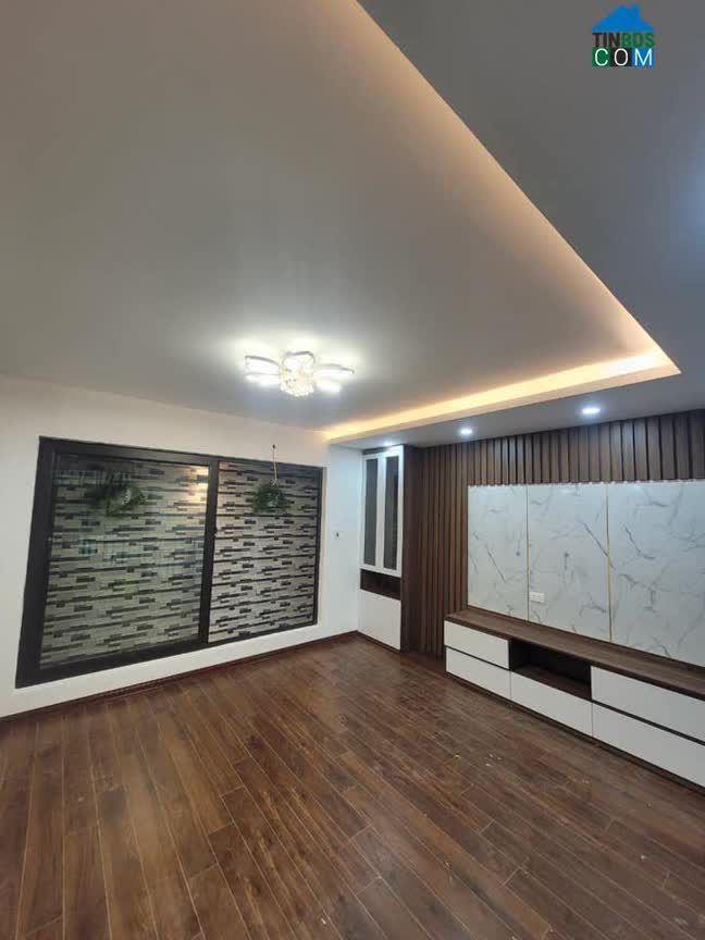 Ảnh Bán nhà mới xây phố Bùi Xương Trạch 5 tầng 40m2 giá 5,5 tỷ. LH 0912442669 0