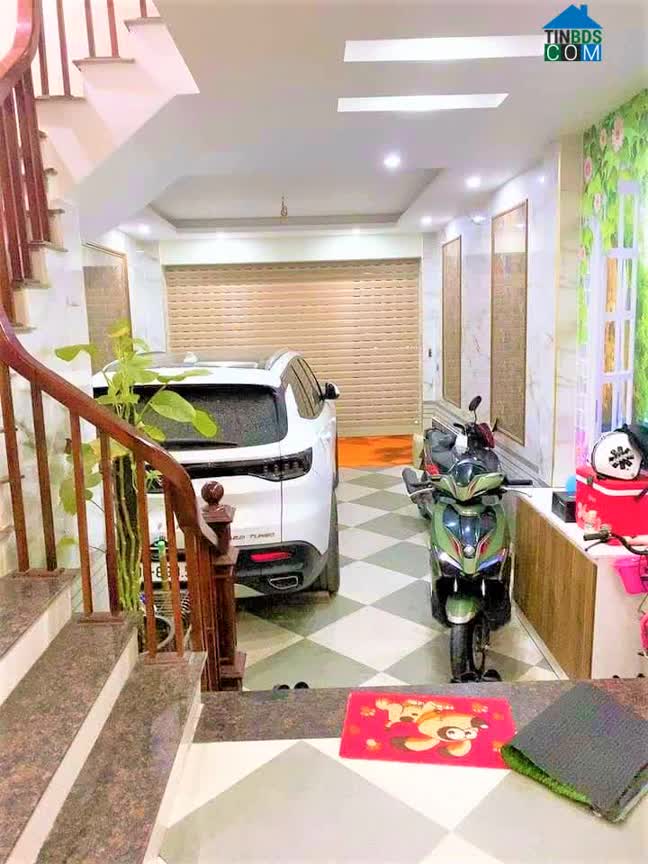 Ảnh Đường trước nhà 6m, Vỉa hè. Tiện ích Vinhomes. Bán nhà Hồ Tùng Mậu 50m2*4T. Nhỉnh 8 tỷ 0