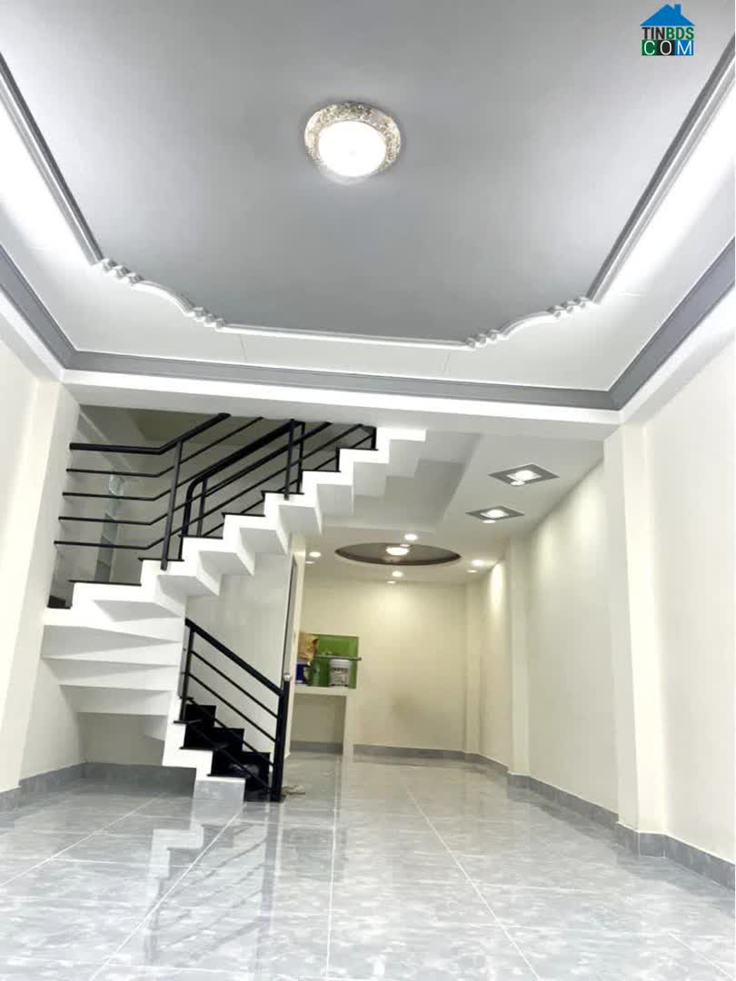 Ảnh Bán nhà Dương Quảng Hàm, Phường 5, 3 Tầng, Diện tích khủng, Giá chỉ 6 tỷ. 0