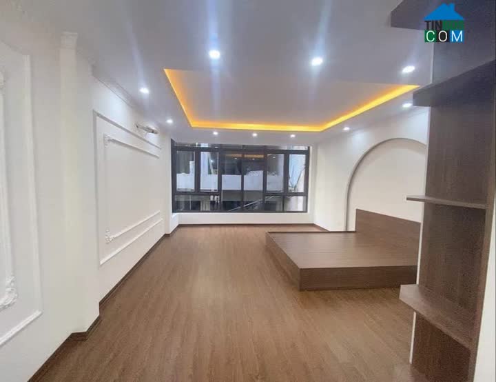 Ảnh Bán toà nhà mới tinh 7T thang máy, ngõ 36 Duy Tân, Cầu Giấy giá 18.5 tỷ 0