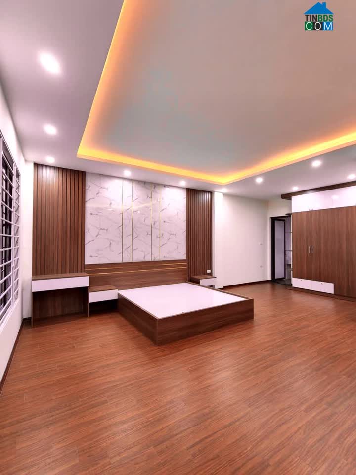 Ảnh Bán nhà 211 Khương Trung,Thanh Xuân, 55m2x5Tầng, mới 100%, Otô cách nhà 15m,KD, giá 6.2 tỷ 0