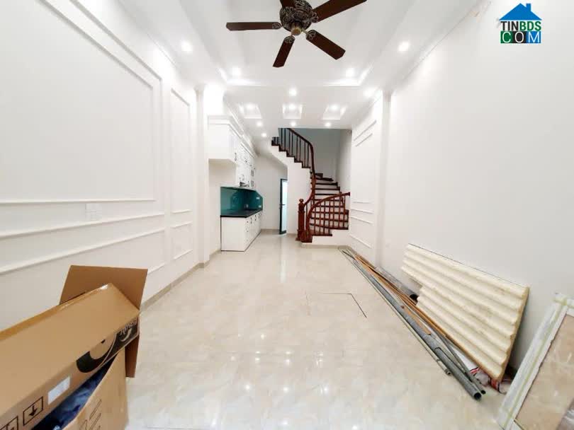 Ảnh Bán nhà ngõ 172 Âu Cơ, Tây Hồ 30m2 Kinh doanh tốt giá 3 tỷ 0