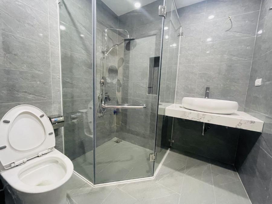 Ảnh Bán nhà Tôn Đức Thắng ở luôn 40m2 5 tầng, 3.7 tỷ 0