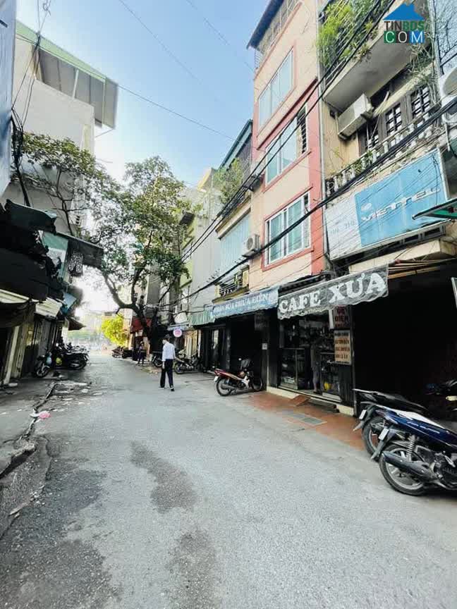 Ảnh Hot – Bán Nhà Mặt Phố Đê La Thành 30M2 - Kinh Doanh Buôn Bán Sầm Uất - Nhà Về Ở Ngay – Nhỉnh 4 Tỷ 0