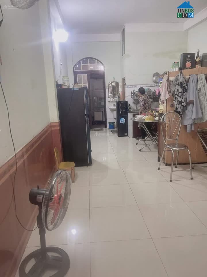 Ảnh Bán nhà hẻm xe tải 2 mặt tiền 90m2, 3 tầng chỉ nhỉnh 7 tỷ, khuyến mại lập bàn thờ, tài lộc 0