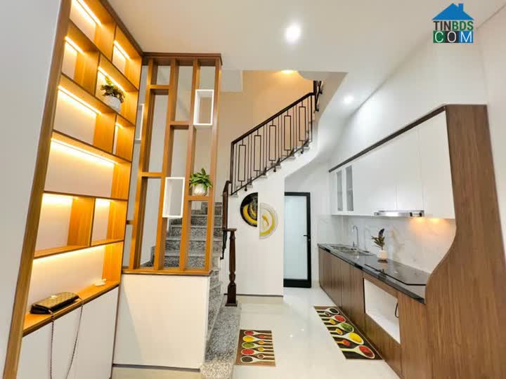 Ảnh Nhà Đẹp Mới Toanh Phường Ngọc Thụy, ÔTô Đổ Cửa, 40m2, 5 Tầng, Nhỉnh 3 Tỷ. 0