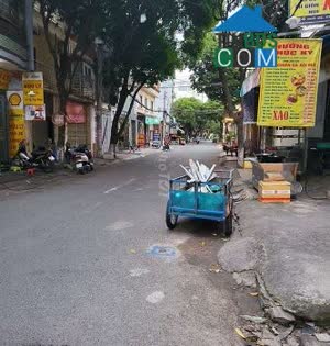 Ảnh Chính chủ cần bán nhà cấp 4 ngay trung tâm Quận Tân Bình 0