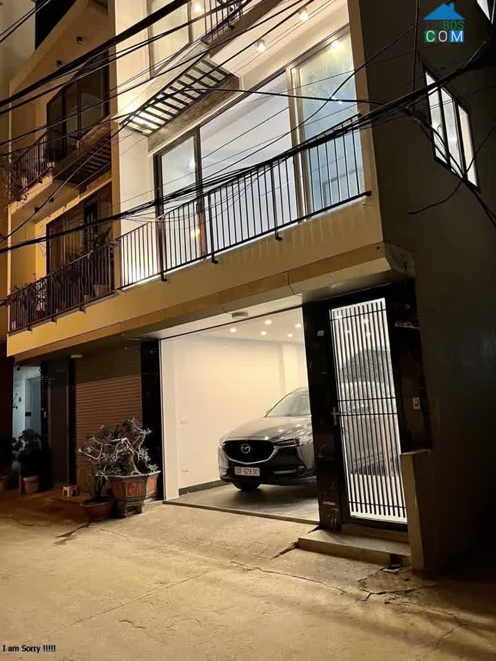 Ảnh Bán nhà Nguyễn Văn Cừ, ngõ thông Ngọc Lâm , ô tô đỗ cửa vào nhà, lô góc 2 thoáng, view Sông Hồng... 0