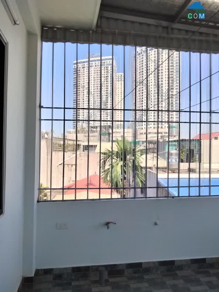 Ảnh Ngọc Lâm dt42 5 tầng mt 3.5 giá 6.3 tỷ Long Biên 0