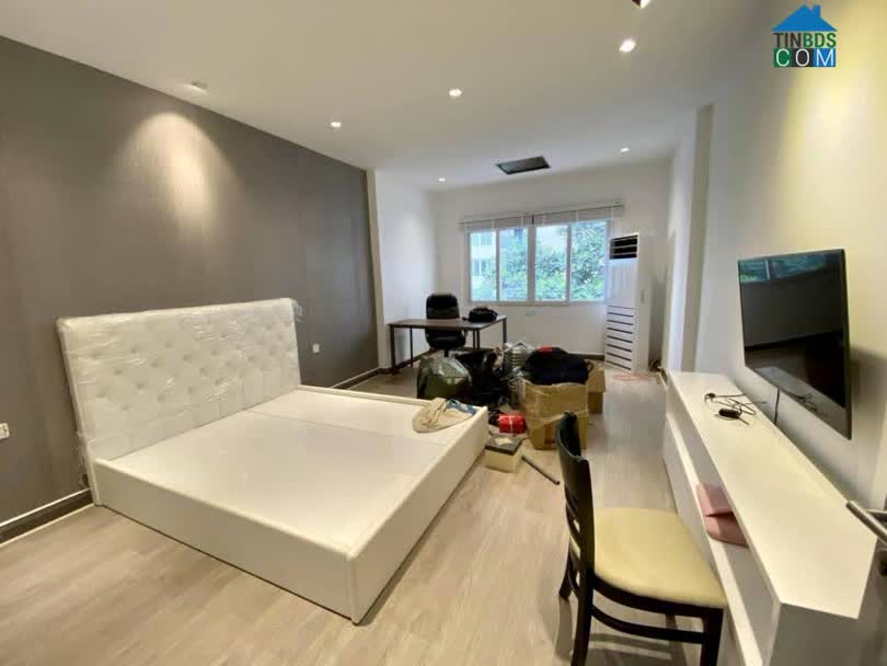 Ảnh Giảm Sốc 2 tỷ,Nhỉnh 8tỷ NGuyễn Bặc P3 Tân Bình,65m2,NgangGần 6m,5Tầng,Ô tô Đỗ Cửa. 0