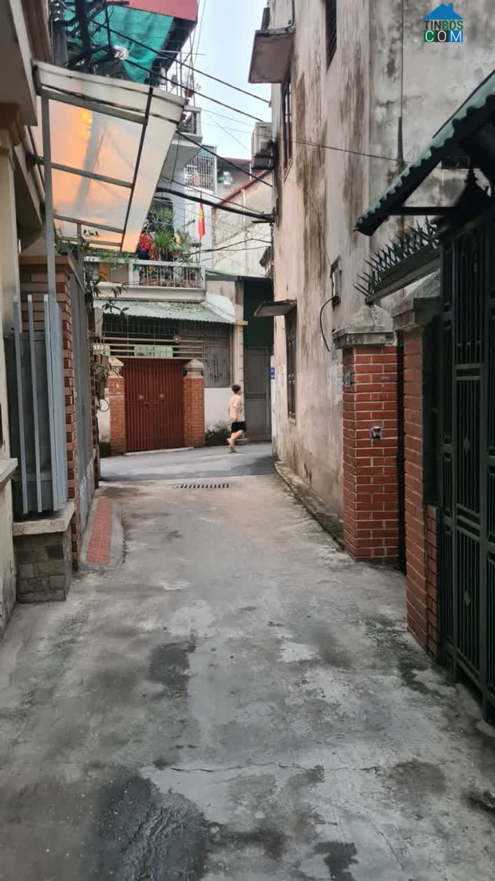 Ảnh Bán nhà ngõ 6X Nguyễn Văn Cừ -Long Biên 32m2 -3 tầng 3,4 tỷ ngõ thông Ngọc Lâm 0