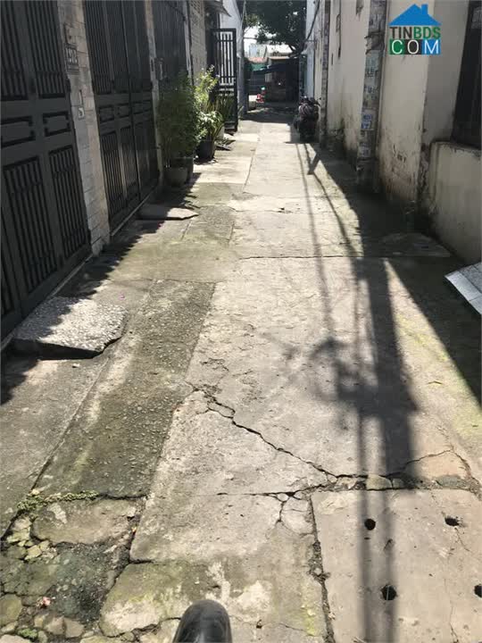 Ảnh Bán nhà chỉ 3.4 tỷ TL, hẻm đường Cống Lở, diện tích 4 x 8m, 3 tầng, Phường 15, Q. Tân Bình. 0