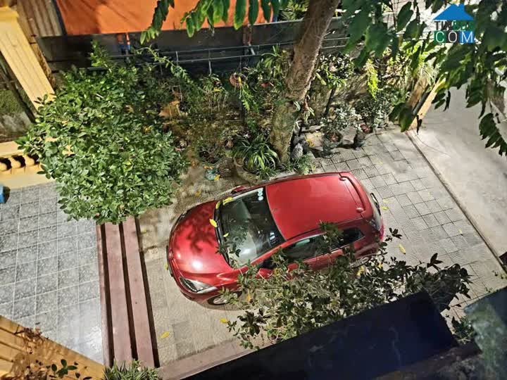 Ảnh Biệt thự Đẳng Cấp Lạc Long Quân, Tây Hồ, 260m2, mặt tiền 11.7m, ô tô vào nhà, giá chỉ 100tr/m2 0