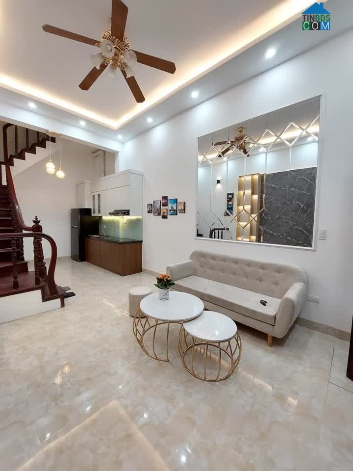 Ảnh Phố Tân Mai, Bán Nhà 38m6T Ôtô đỗ cổng, Nhà đẹp lung linh giá rẻ bất ngờ! LH ngay 097xxx 0