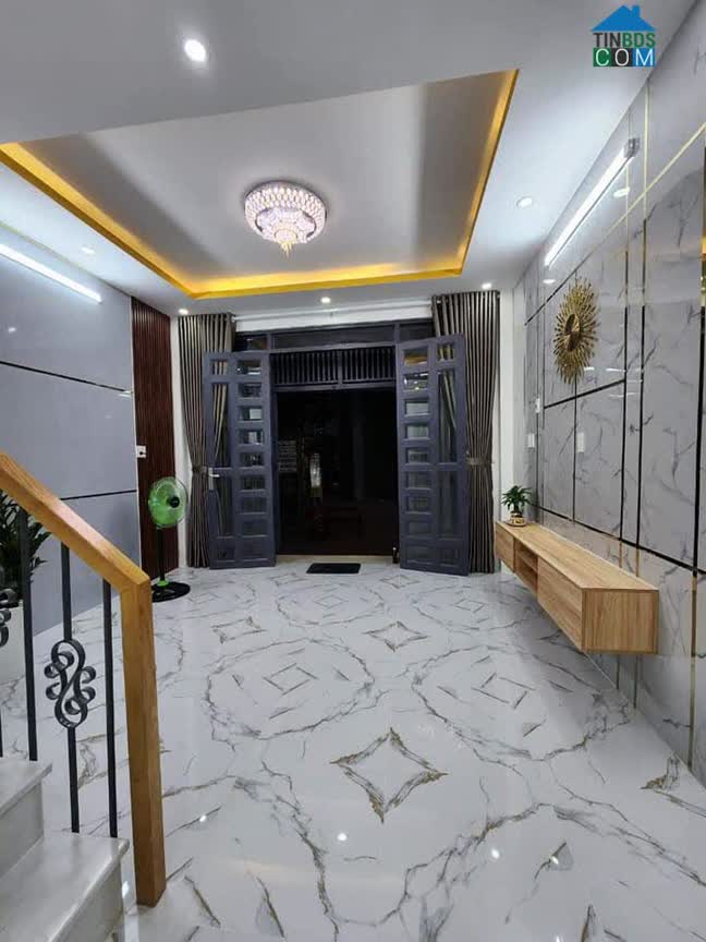 Ảnh Chủ nhà gửi bán nhà gấp để định cư nước ngoài giá rẻ mặt tiền hẻm 18 Nguyễn Hới phường An Lạc... 0