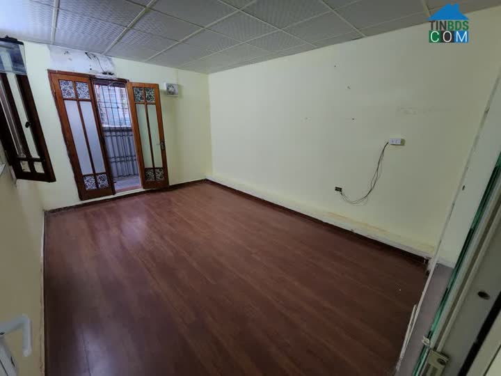 Ảnh Bán nhà TT Kim Liên - tầng 2 DT 75m2, GIÁ MÙA BÓNG 0