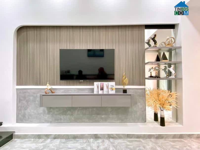 Ảnh Nhà ngay nhà thờ Bến Hải, 4.2 tỷ, chưa qua đầu tư, hẻm thông. 0