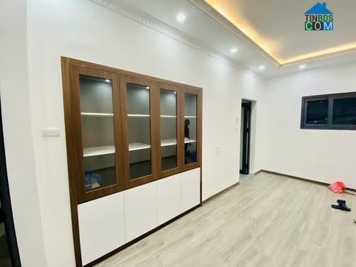 Ảnh Tôn Đức Thắng 30M Ra Phố 33M 3.62 Tỷ 0