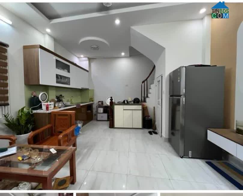 Ảnh Bán Nhà Tân Mai 5 tầng Lô góc, nhỉnh 2 tỷ, 0