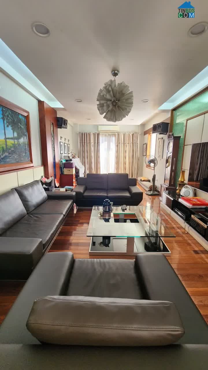 Ảnh Cần bán gấp nhà Nguyễn Xiễn 60m2 mặt tiền 4.3m nhà đẹp đón tết phân lô gara 0