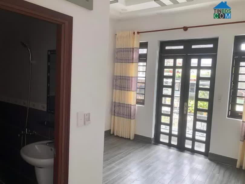 Ảnh Nhà mới ở ngay, gần ngân hàng ACB Phan Huy Ích, chỉ 4.6 tỷ 0