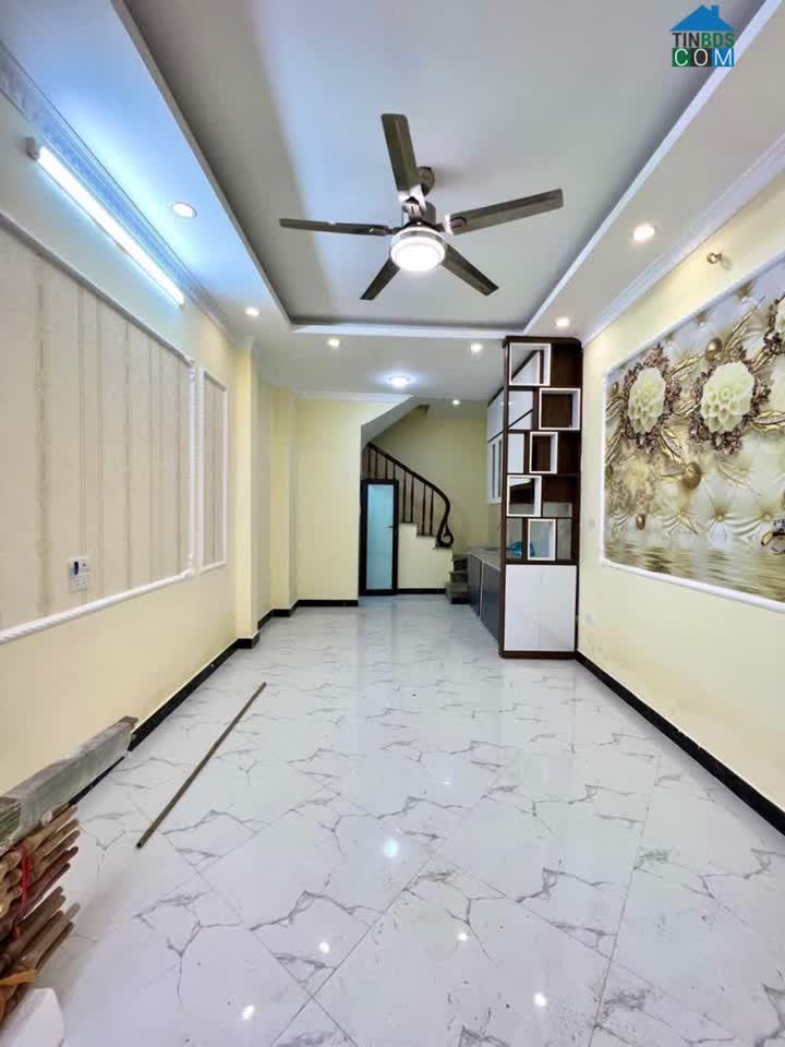 Ảnh Bán nhà phố Trần Quý Cáp Đống Đa 33m 4 tầng mặt tiền thoáng ngõ thông gần ô tô nhỉnh 3 tỷ lh... 0