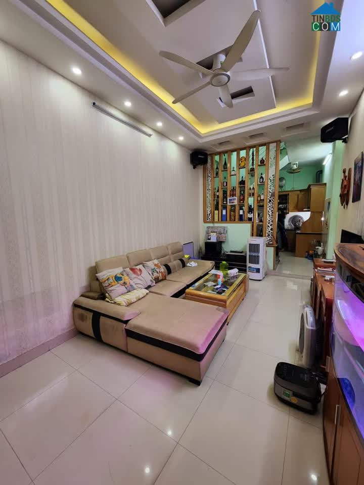 Ảnh Bố mẹ tôi cần bán nhà Ngõ Nguyễn Trãi, hàng xóm trung tâm thương mại, 0