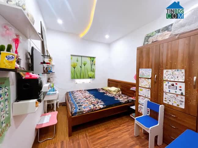 Ảnh Bán nhà Hoàng Cầu 71m2 4T hàng xóm Quận ủy gàn hồ vườn hoa, 8 tỷ 0